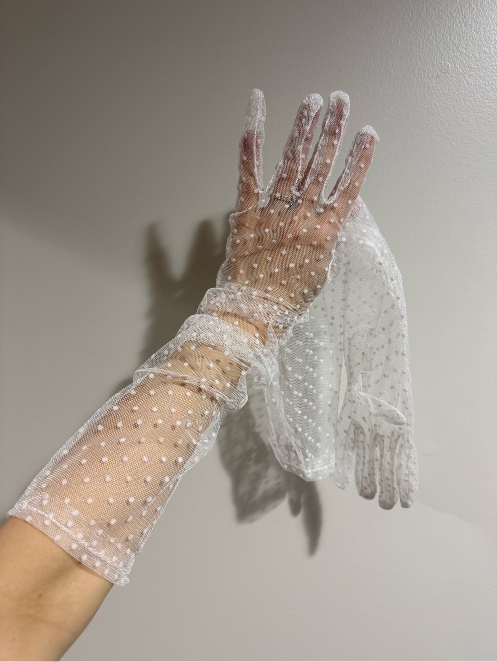 Sheer Polka Dot Mesh Gloves - White